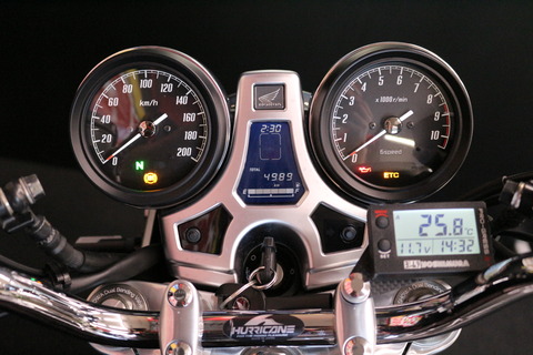 HONDA CB1100RS 純正メーター ホンダ HONDA CB1100RS入荷しました 
