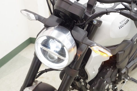 ホンダ CBF190TR メーター ヘッドライト