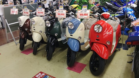 原付スクーター及び当社独自輸入の新車3