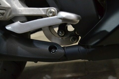 YZF-R15V４