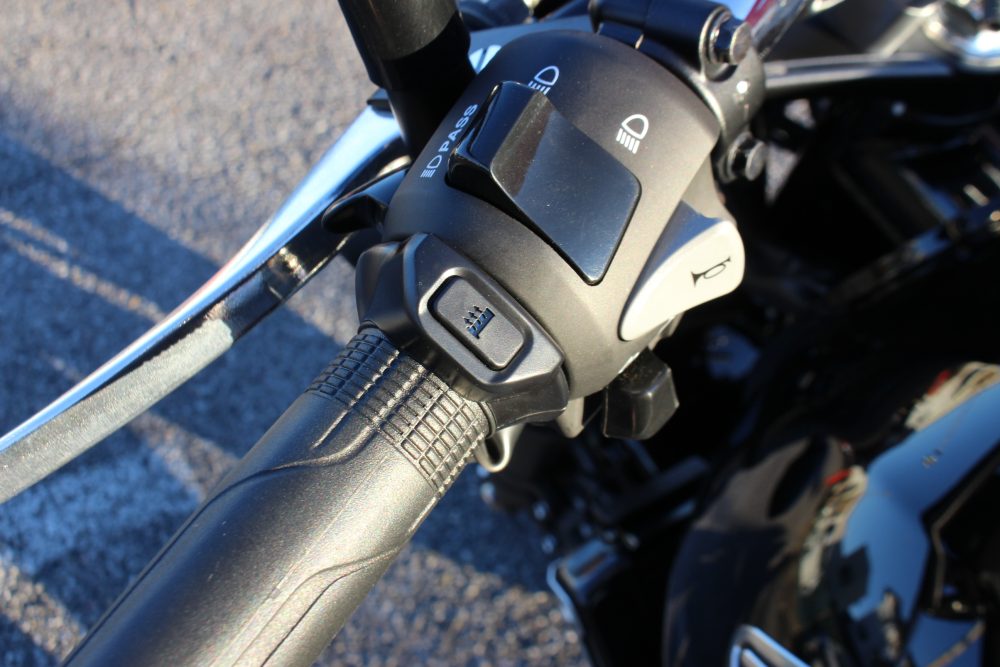 CB400SF