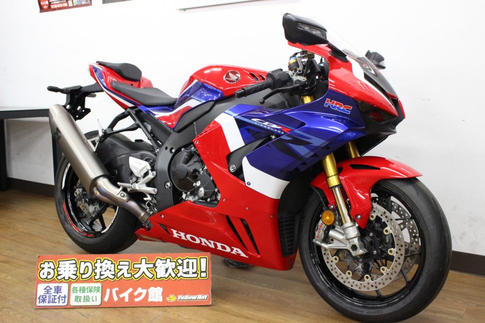 正規品／AGRAS CBR1000RRファイヤーブレード スライダー類 レーシングスライダー フレームタイプ2 カラー：ジュラコン/ホワイト アグラ… 正規品／アグラス CBR1000RRファイヤーブレード レーシングスライダー