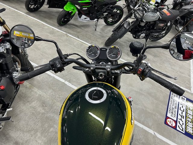 Z900RSハンドルアーキ