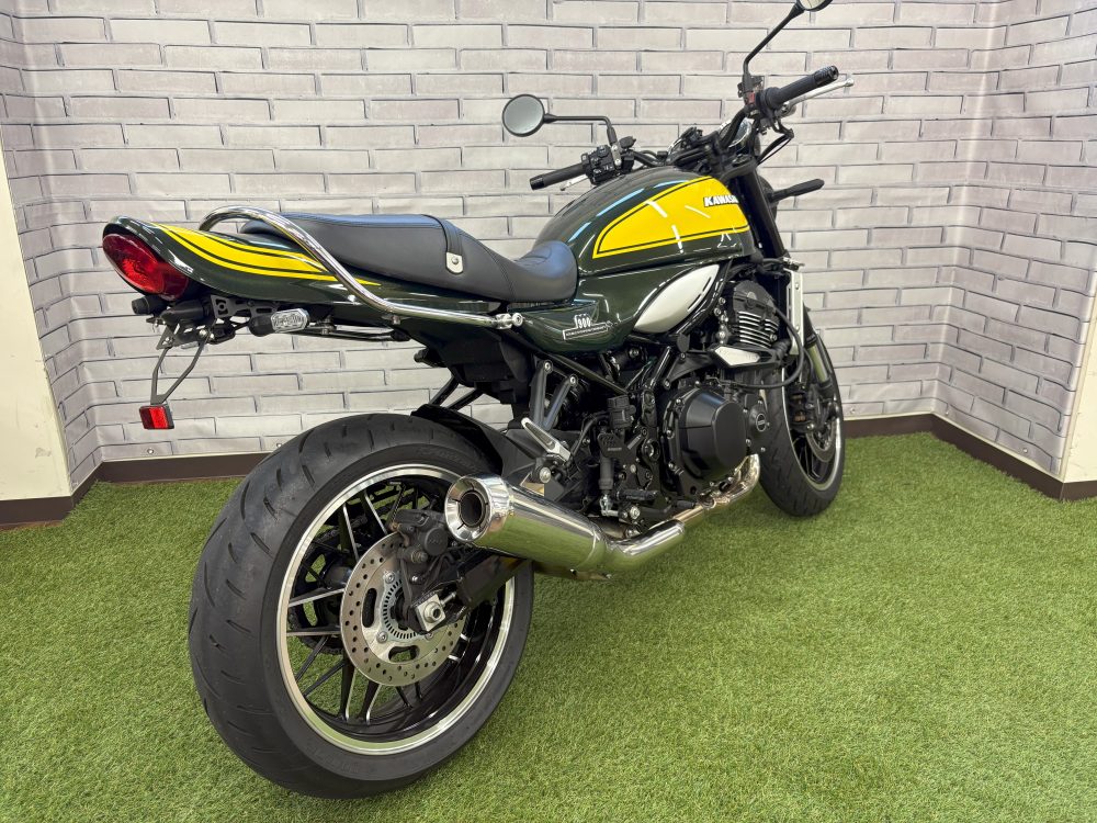 Z900RS