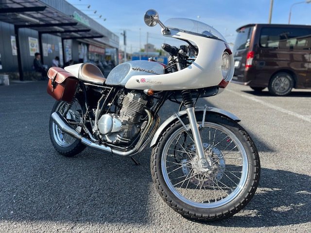車両紹介【HONDA　CB400SS URBAN CAF】