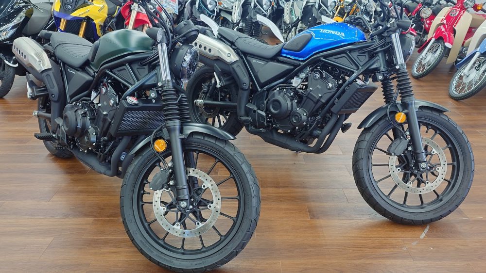 現行車なのに珍しい！？？HONDA　CL500入荷です！
