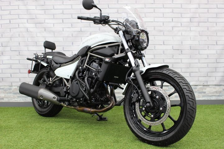 ロー&amp;ロングスタイル！KAWASAKI　エリミネーター400