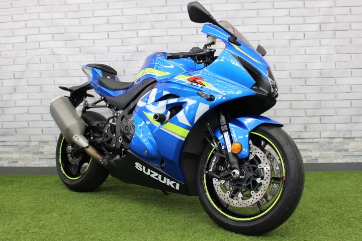 未だ人気の高いSSモデル！SUZUKI　GSX-R1000