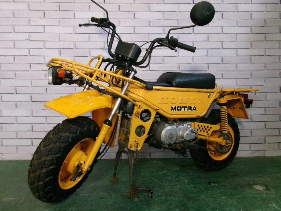 BIKERS(バイカーズ) フロントキャリパーガード オレンジゴールド