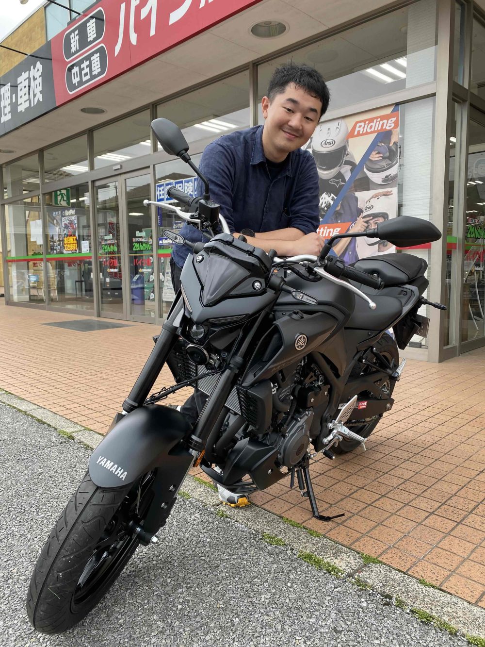 ヤマハ　MT-25