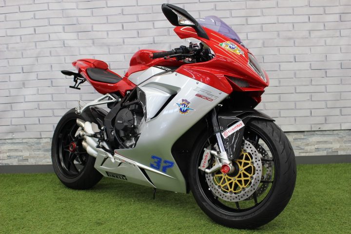 走る宝石と言われたバイク！　MV　AGUSTA　F3