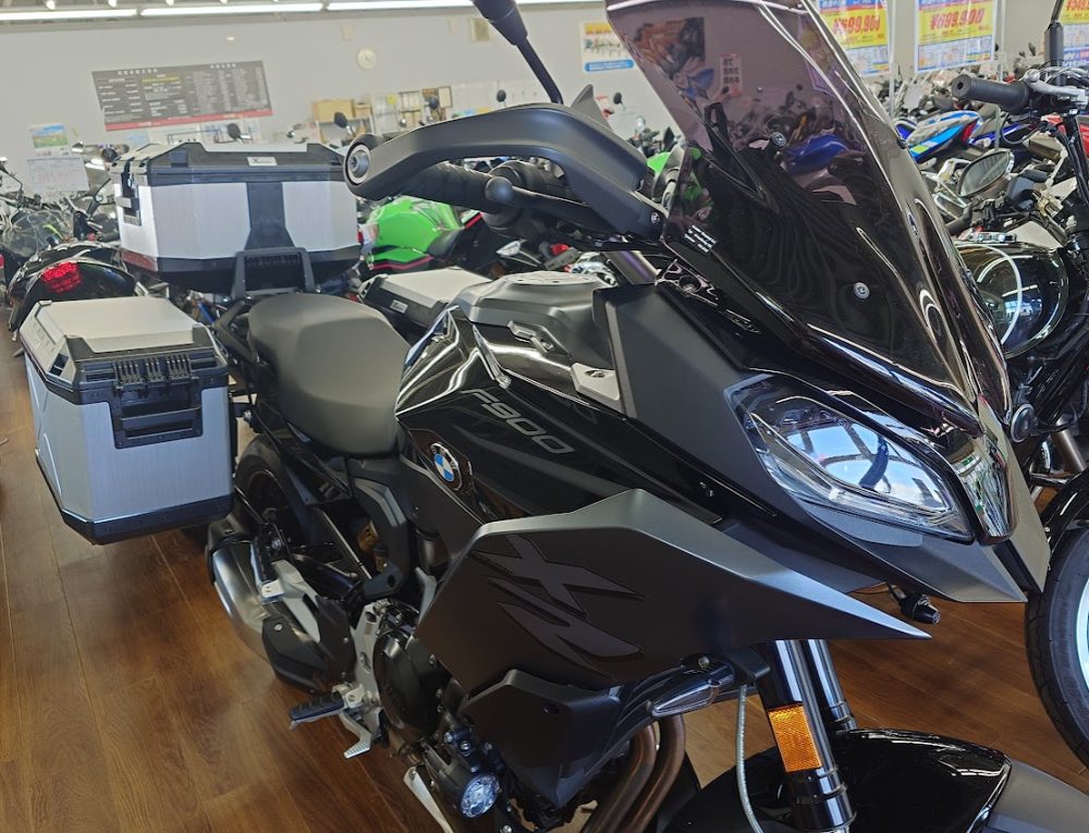 ロングツーリングの強い味方！BMW　F900XRプレミアムライン入荷！