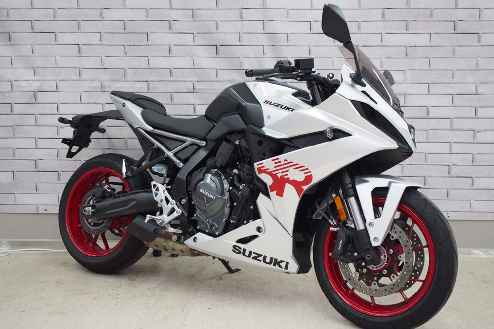 GSX-8R