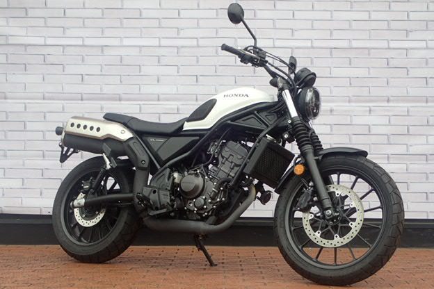 バイク館武蔵村山店　新入荷情報！ゼェーッツ使用モデル250cc版！［ホンダ CL 250］