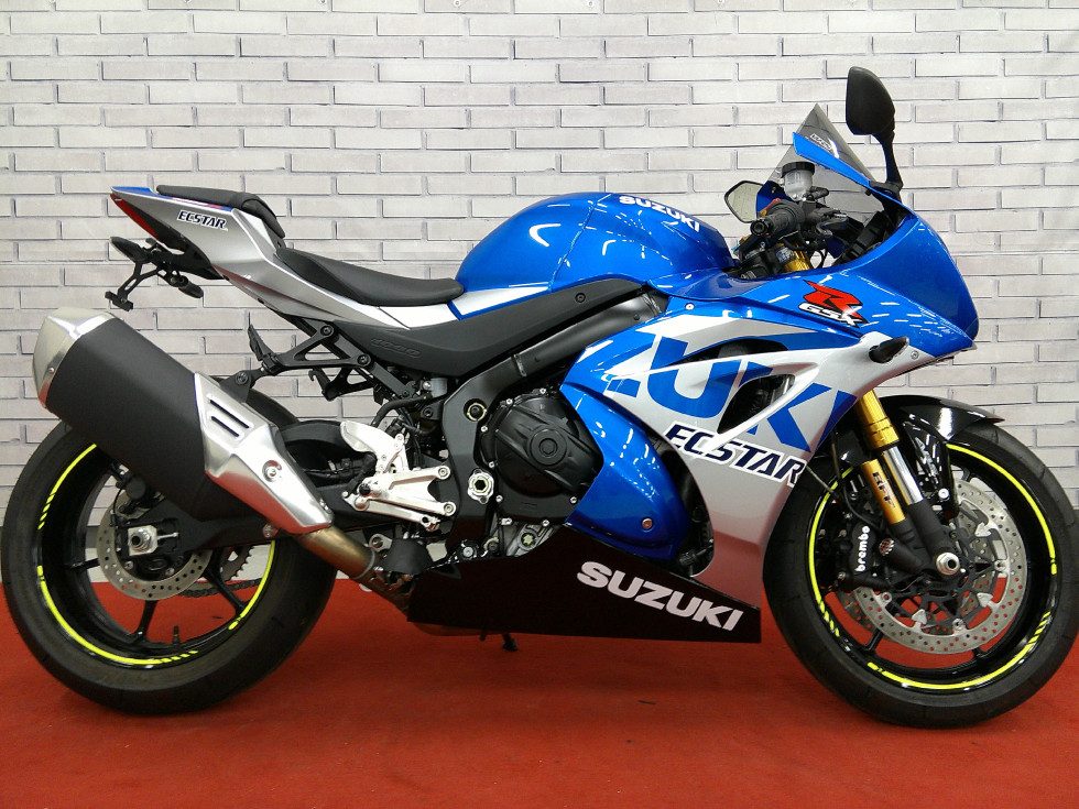 キーパーコーティングで艶々☆GSX-R1000R入荷☆小倉店