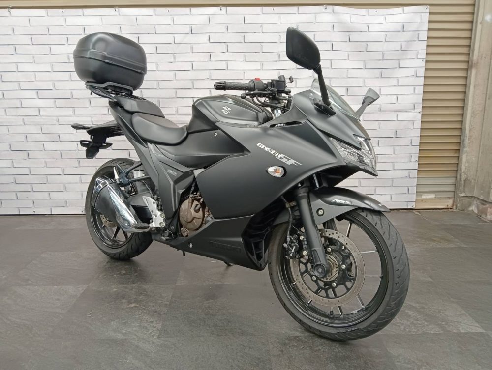 吉祥寺店　スズキ【ジクサー250SF】入庫です！