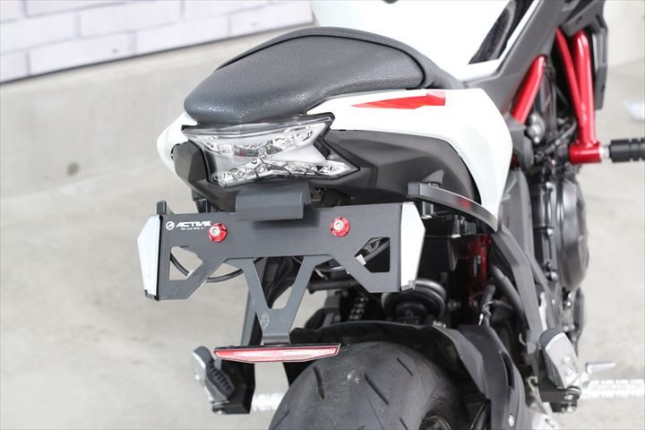 甲府店・カワサキ「Z650」中古車のご紹介