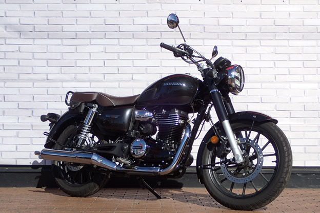 バイク館武蔵村山店　新入荷情報！クラシカル！［ホンダ GB350 C］