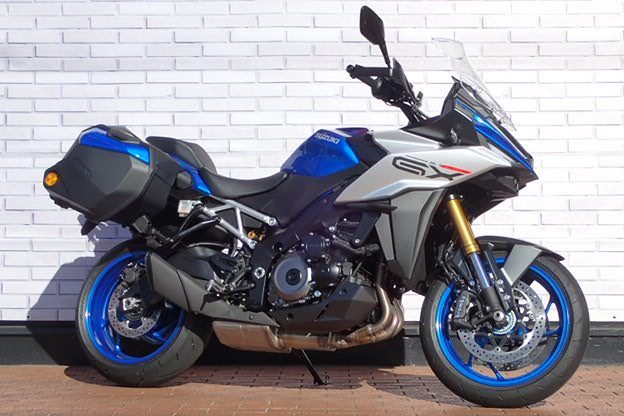 バイク館武蔵村山店　新入荷情報！電子制御サスペンション搭載！［スズキ GSX-S1000GX］