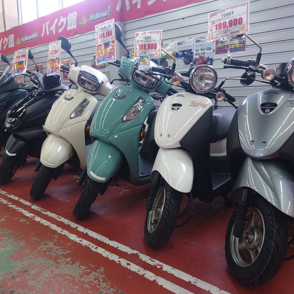 札幌店スクーター1