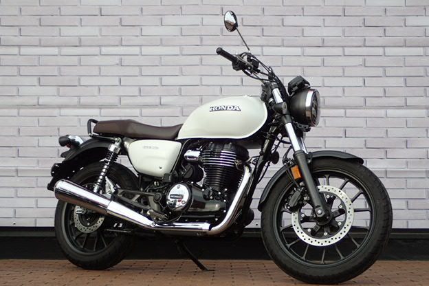 バイク館武蔵村山店　新入荷情報！クラシカルバイク！［ホンダ GB350］