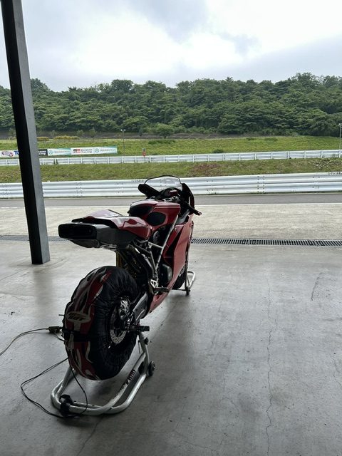 DUCATI999