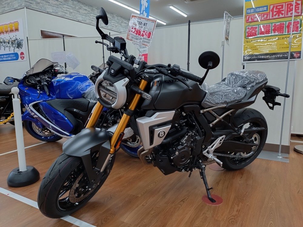 ㊗デザイン賞受賞！！スズキ【GSX-８T】