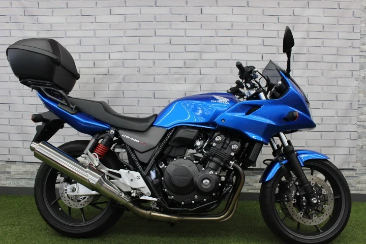 CB400SB