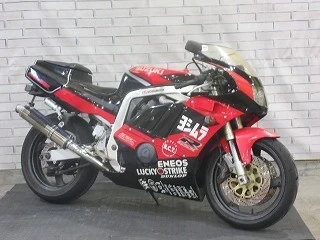 GSX-R400R