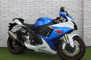 GSX-R750