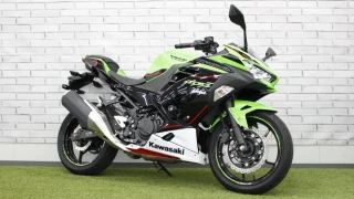 NINJA400