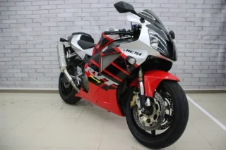 RVT1000R
