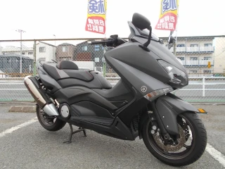 T-MAX 530 ABS
