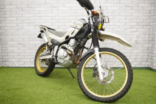 TOURING SEROW