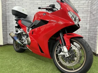 VFR800F
