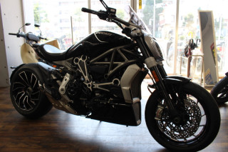 X Diavel S