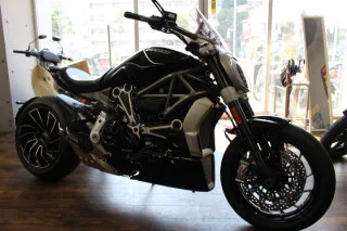 X Diavel S