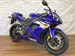 YZF-R1