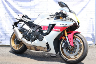 YZF-R1 60th