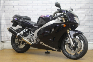 ZXR400