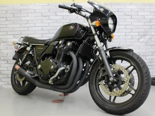 CB1100 Black Style
