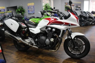 CB1300 SUPER TOURING