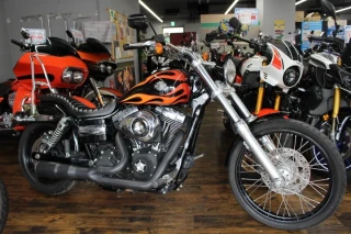 FXDWG Wide Glide