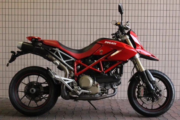 Hypermotard 1100S