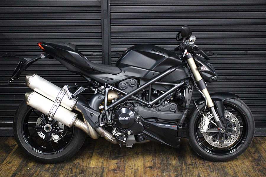 ドゥカティ ストリートファイター848の買取事例詳細 | 2015年式で58万