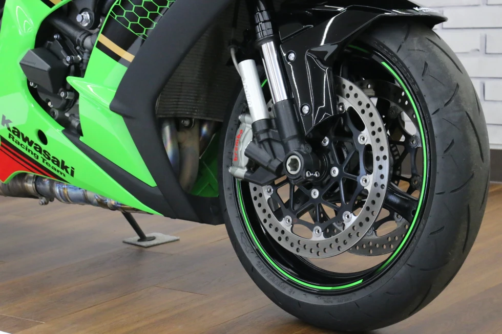 カワサキ ZX-10R 2020年モデル KRT Edition トリックスタースリップ
