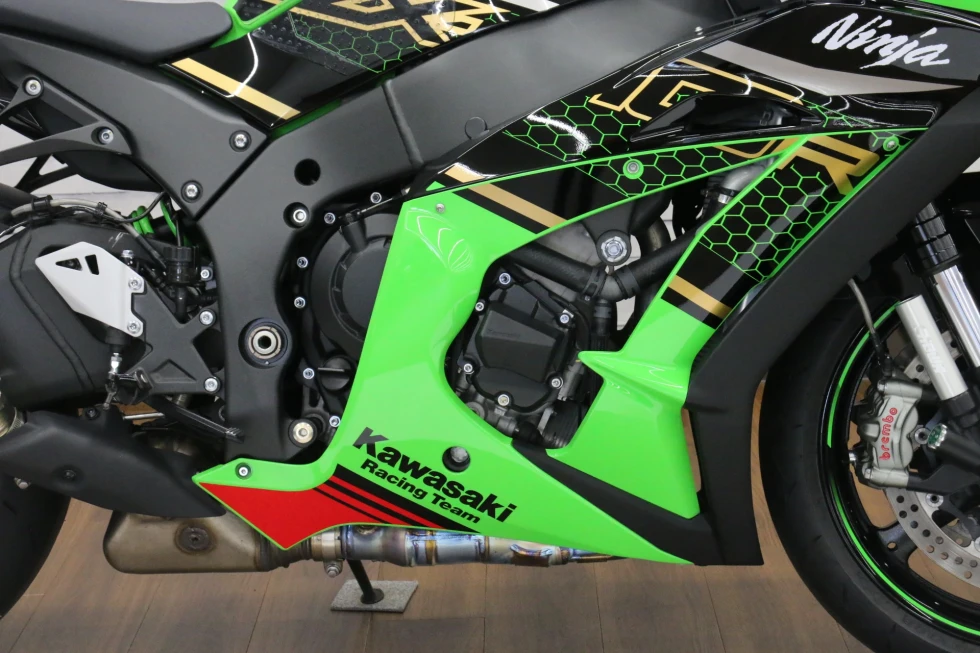 カワサキ ZX-10R 2020年モデル KRT Edition トリックスタースリップ