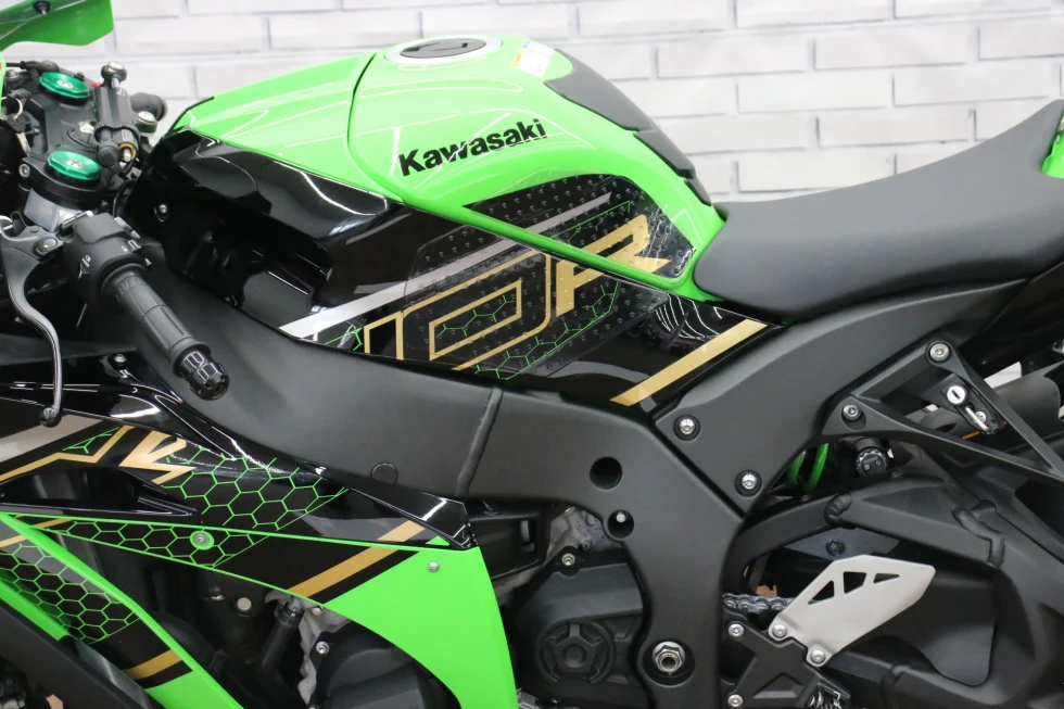 カワサキ ZX-10R 2020年モデル KRT Edition トリックスタースリップ
