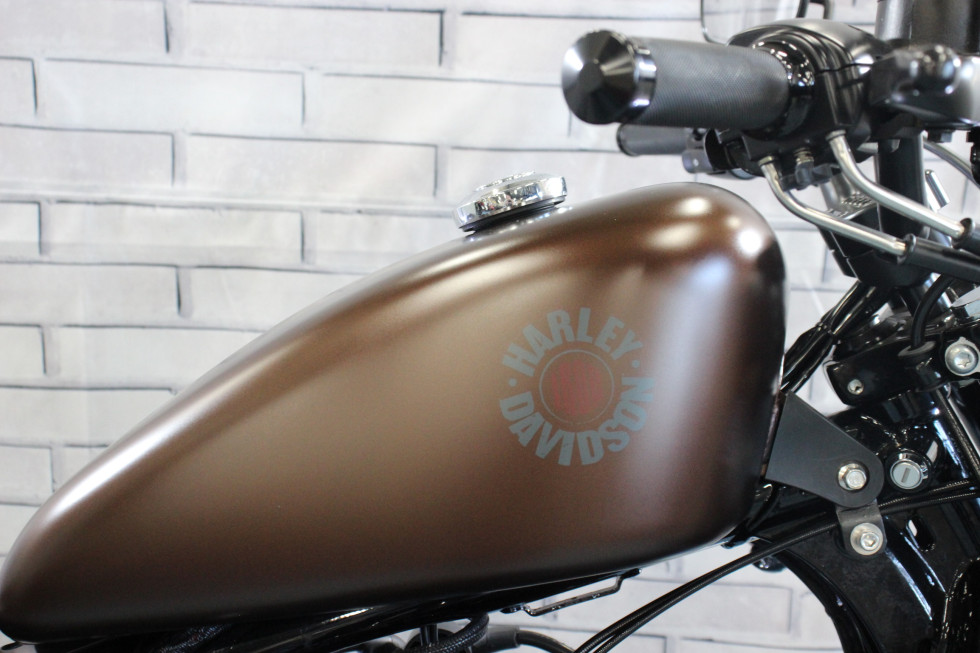 XL883Nスポーツスターアイアン メーター交換！SPタケガワ
