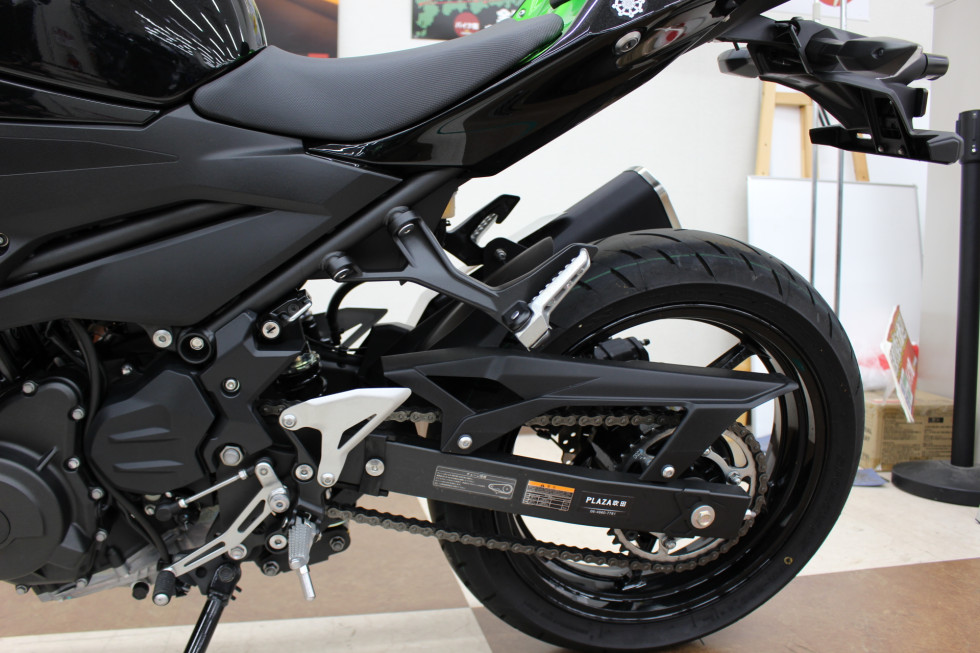 カワサキ Z400 2022年モデル！メーターバイザー付き！の詳細